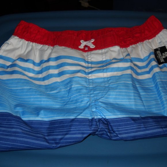 BOYS SWIM TRUNKS   SIZE XL 16/18 - Picture 1 of 4
